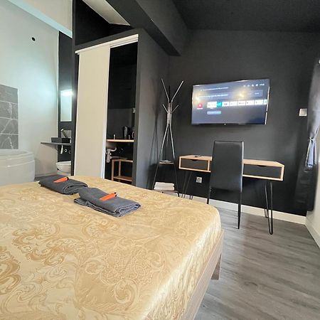 Charmant Studio Baignoire Narbonne Exteriör bild